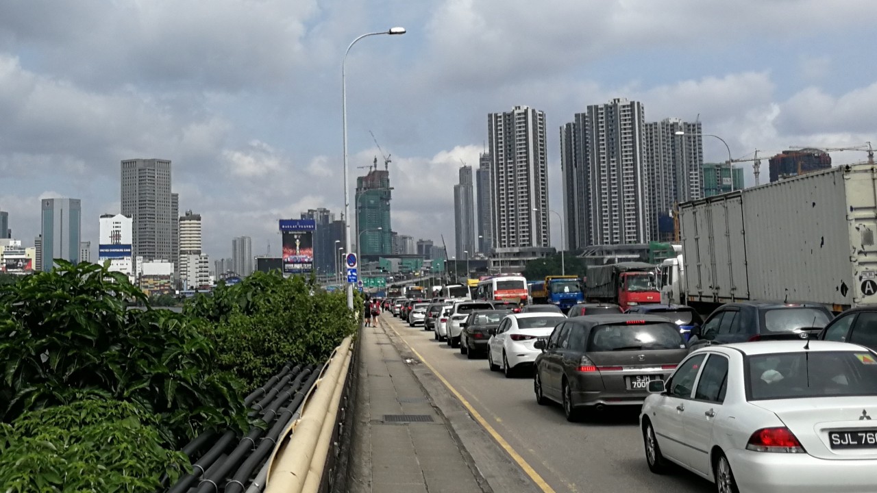 Malaysia acts to avert Singapore causeway chaos amid Johor state election