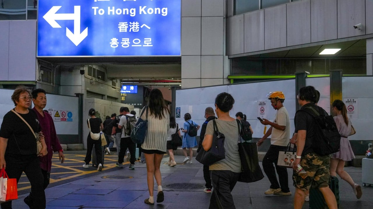 Mainland China revises criteria for settling in Hong Kong, Macau
