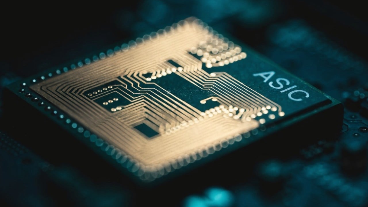 Meituan releases 1.6T parameter model trained on local chips