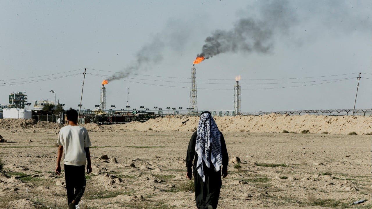 Iraq’s 14 million barrels of trapped oil travels through Strait of Hormuz