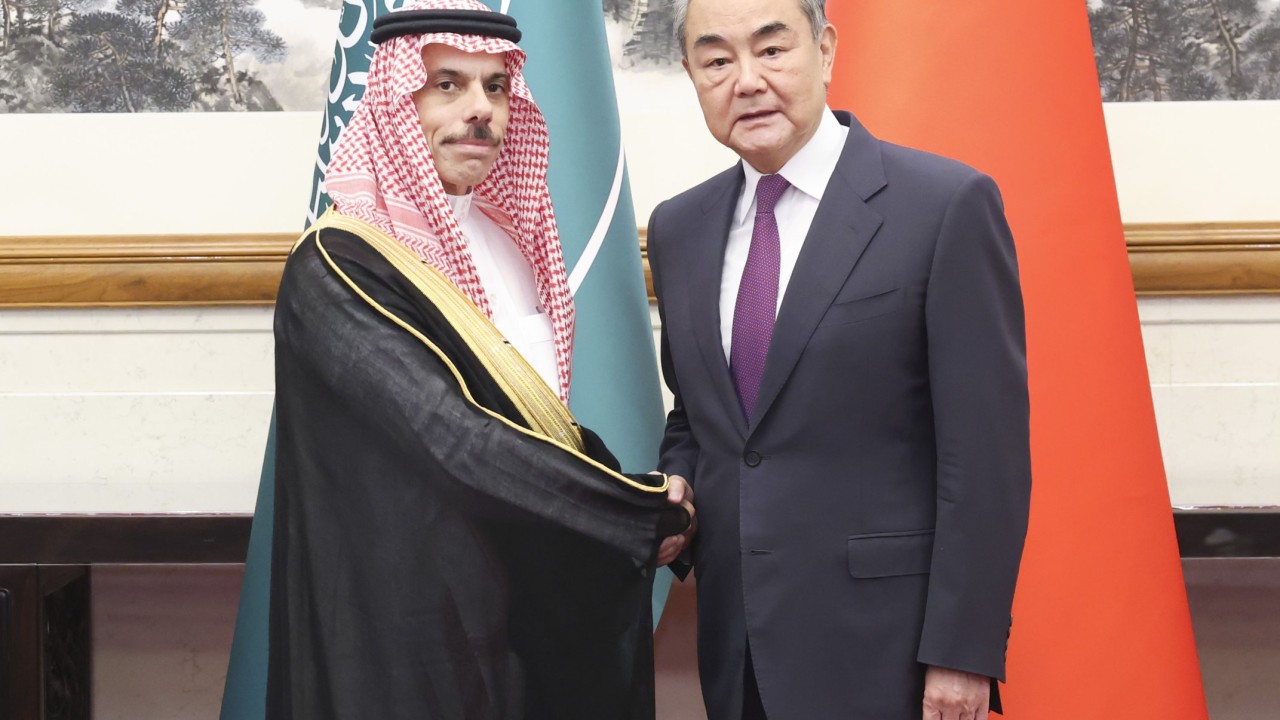 China’s Wang Yi reaffirms support for Mideast talks in meeting with top Saudi diplomat