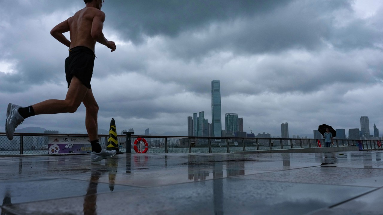 Hong Kong issues No 1 typhoon signal on Thursday morning