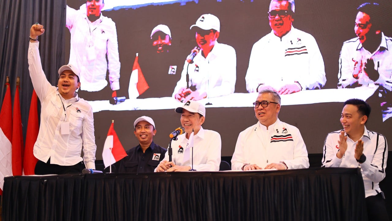 Indonesia’s Widodo backs son’s party for 2029 election with new political tour