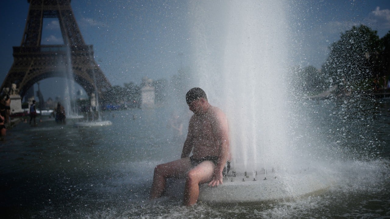 In heatwave-baked France, ‘madness’ and chaos grip air-conditioner shoppers
