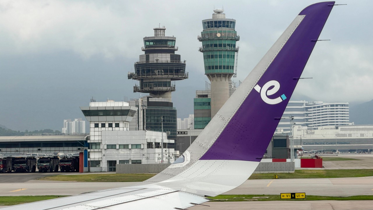 At least 5 injured in crash between bus and luggage trailer at Hong Kong airport