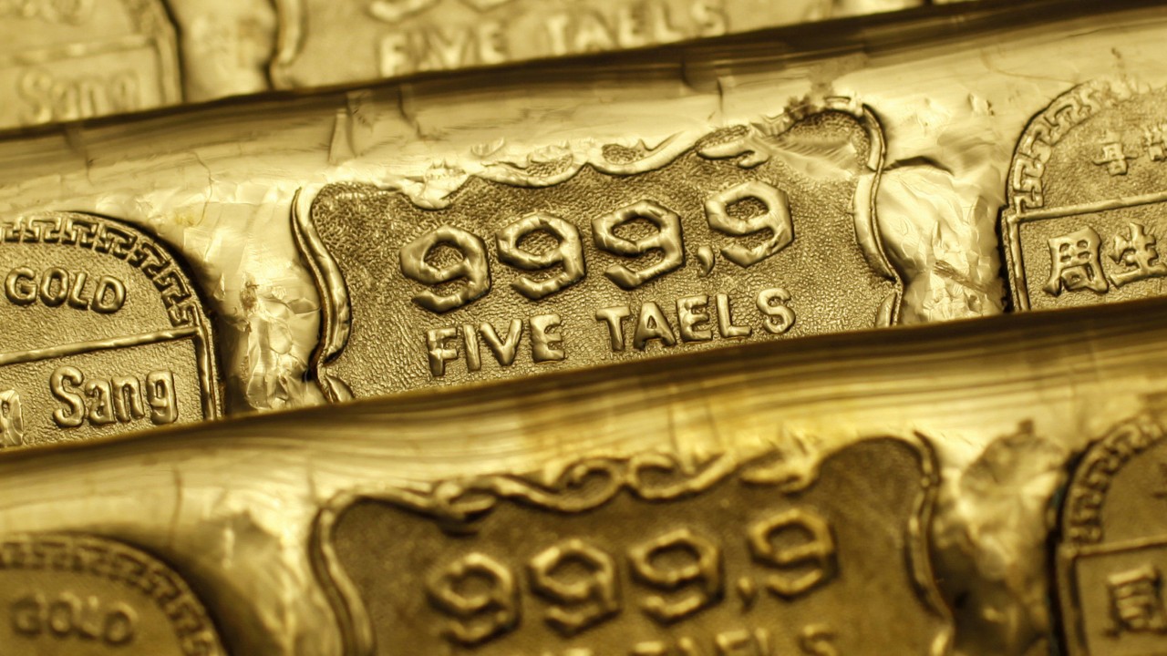Chinese profit-taking triggers record gold ETF outflows amid shift to equities