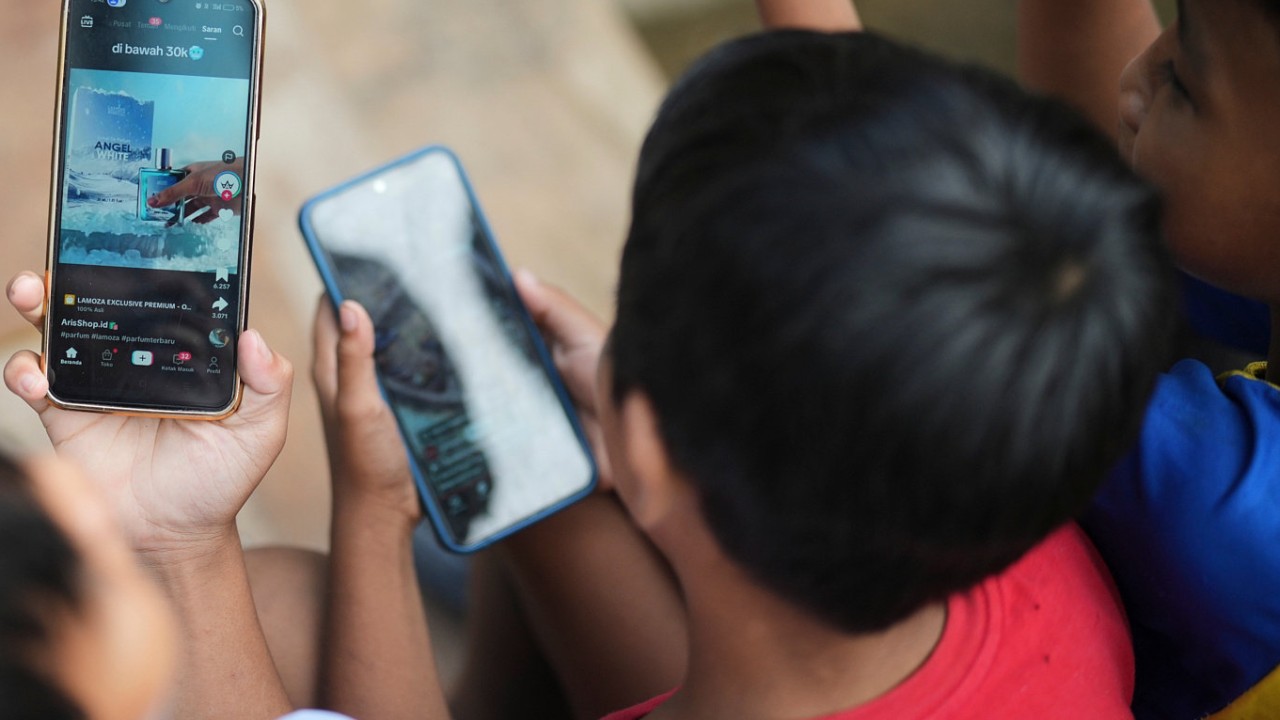 Indonesia blocks 4.8 million underage social media accounts but are kids any safer?