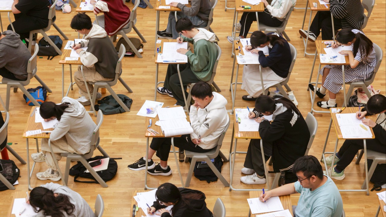 AI and economy fuel stress for 40% of DSE candidates: Hong Kong youth group poll