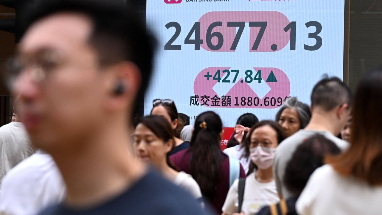 Hong Kong stocks retreat as regional tech volatility offsets short covering
