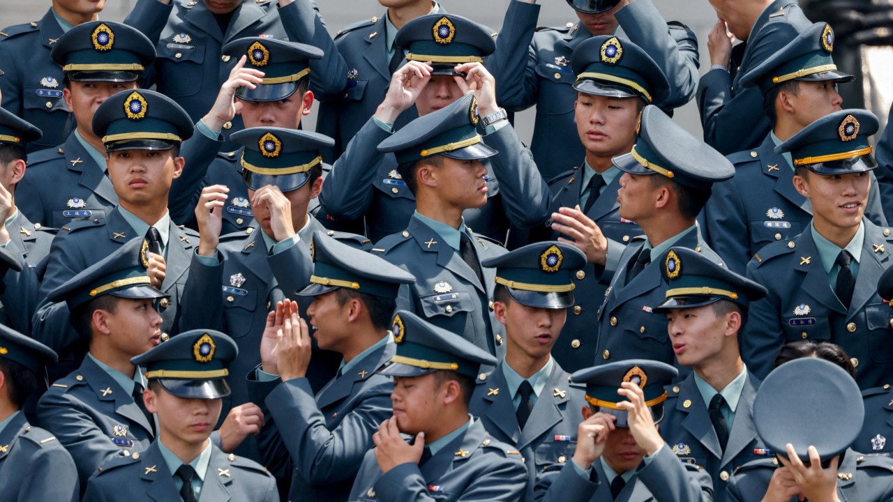 Taiwan military gains 5,000 volunteers, but ‘real problem’ is retention