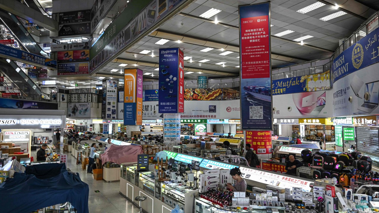 In China’s electronics hub, a memory chip crisis is hitting consumers hard