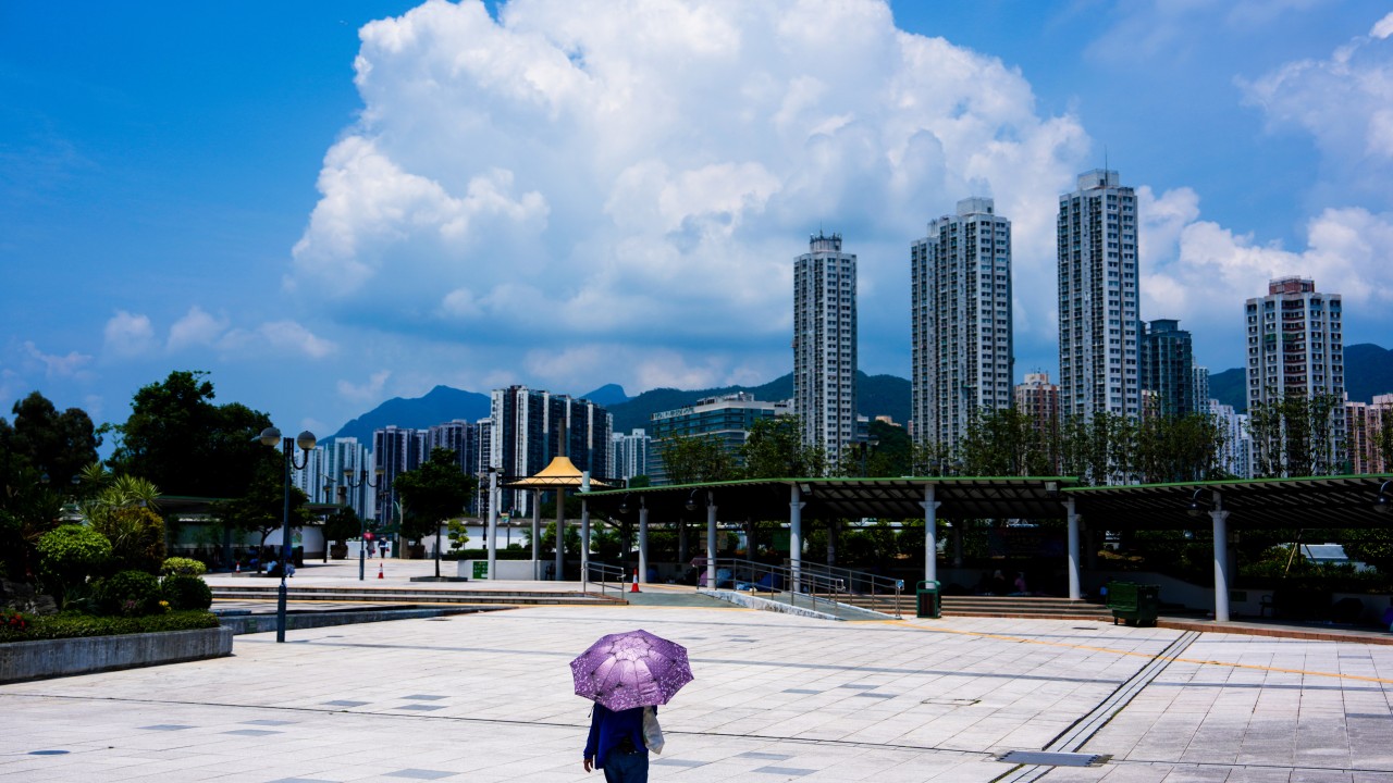 Brace for heavy rain and squally thunderstorms, Hong Kong Observatory warns