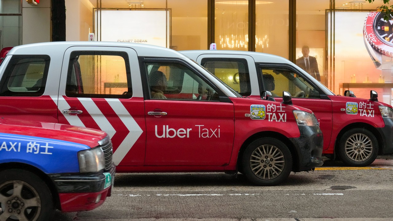 Hong Kong set to invite ride-hailing firms to apply for licences in August