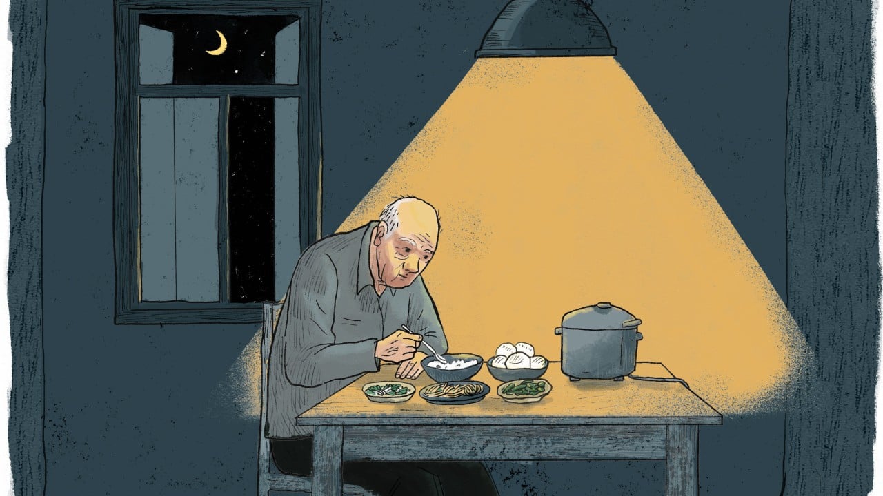 ‘They only eat to sustain life’: how does isolation shape Hong Kong’s elderly diets?