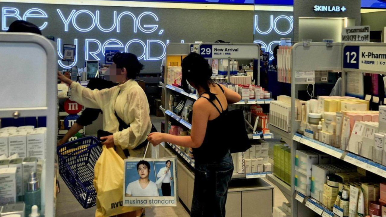 Why tourists are flocking to South Korea’s pharmacies and wellness services