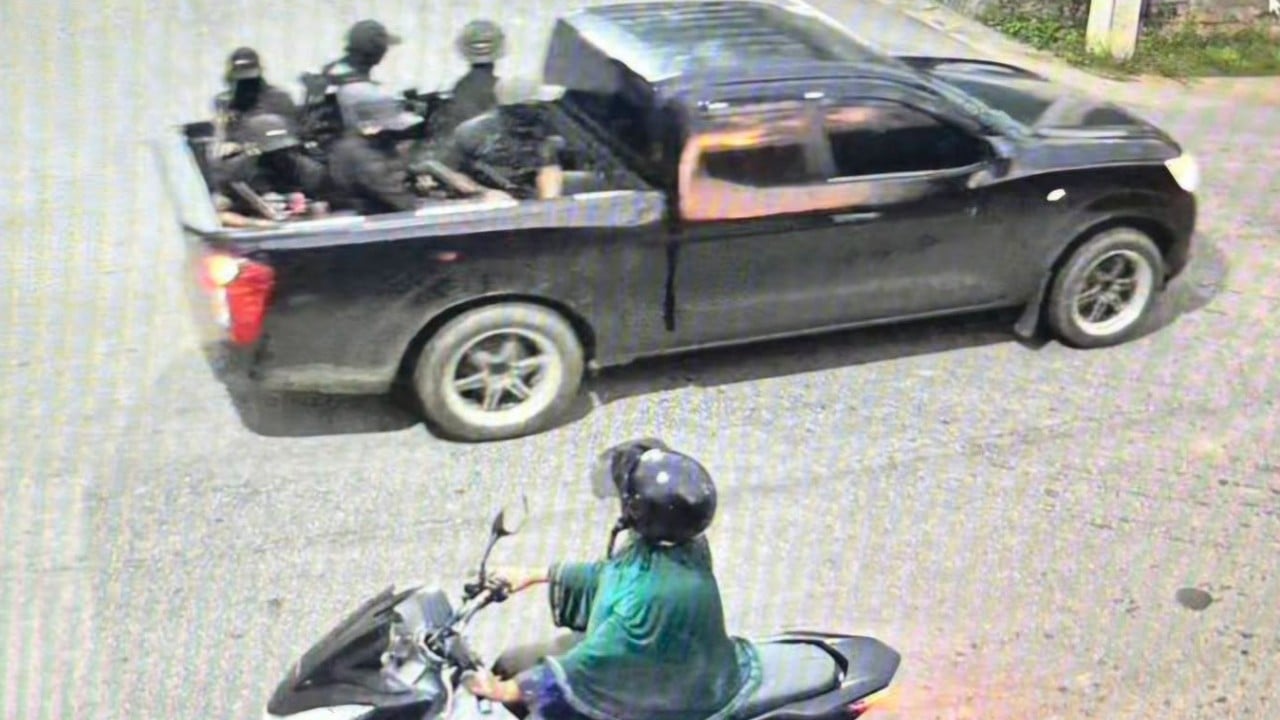 Thailand launches manhunt after 5 soldiers killed, civilians injured in deep south