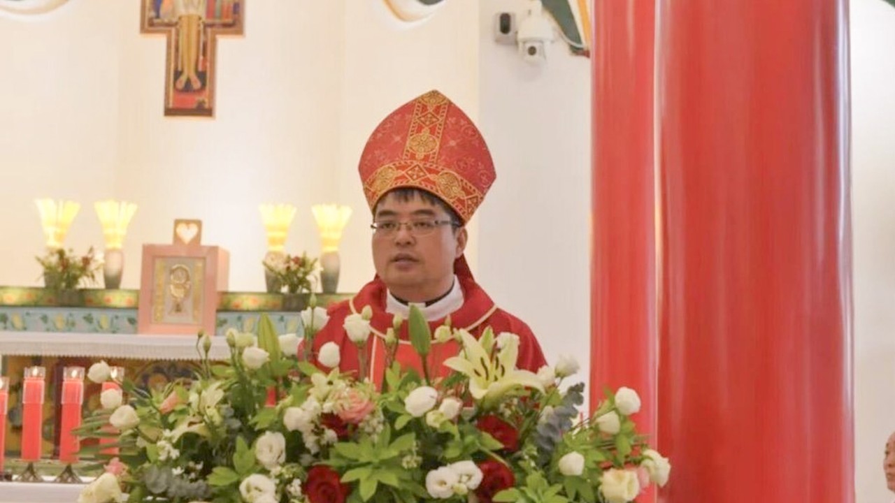 Vatican and Beijing agree on new China bishop as ordination fills 20-year vacancy