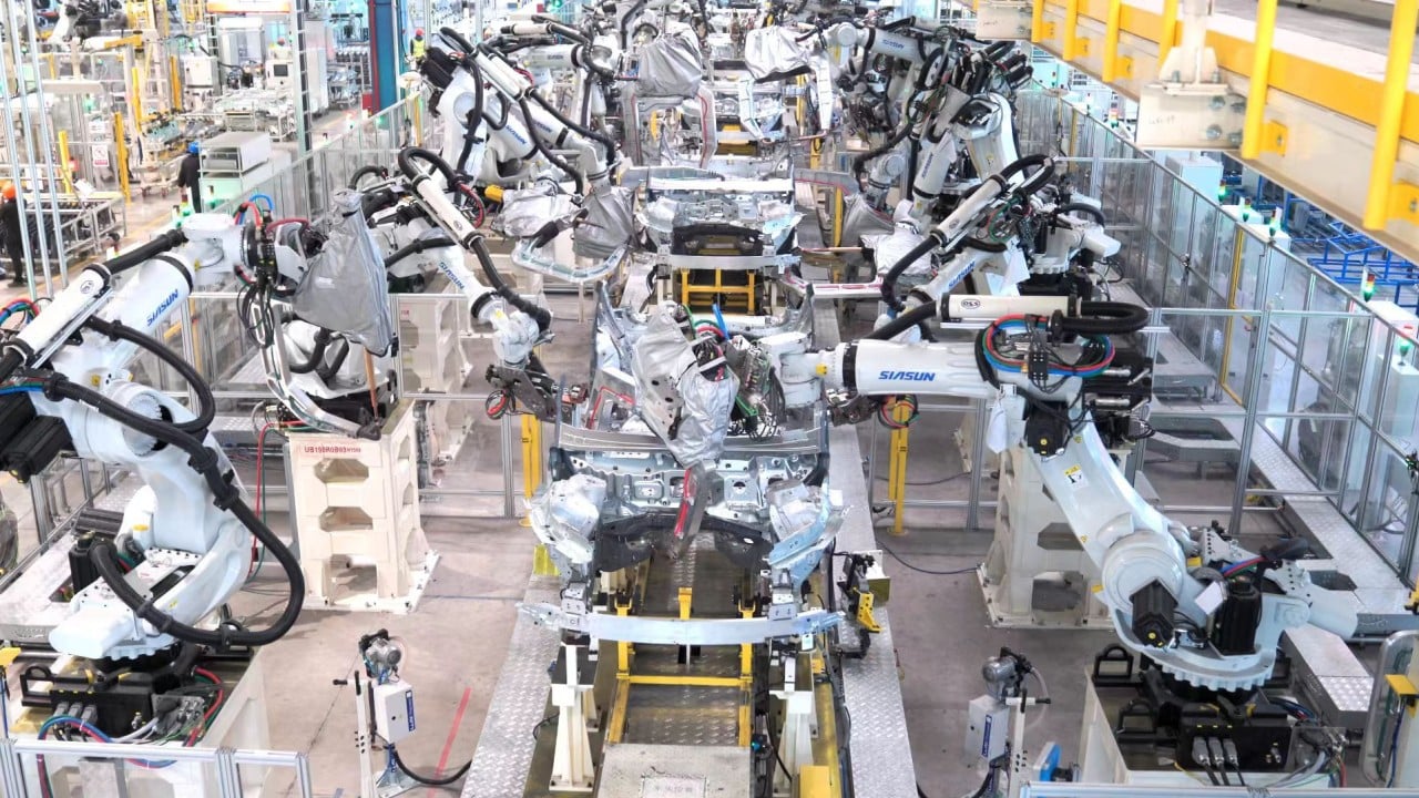 China’s Geely partners with Ford to revive Spain plant and deepen European EV drive