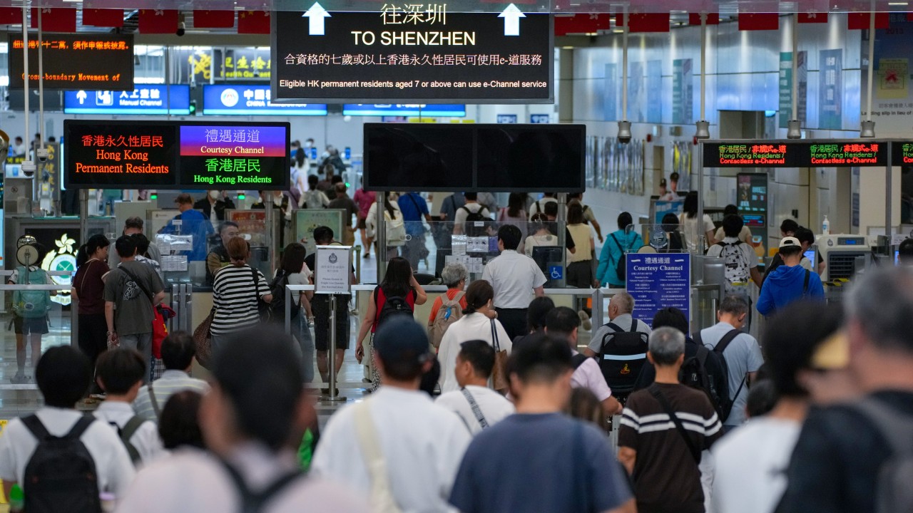 Hongkongers increase cross-border shopping splurges, spending data shows