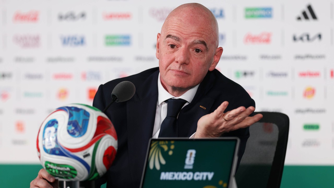 Gianni Infantino forced to scrap World Cup sell-off plan, senior Fifa adviser quits