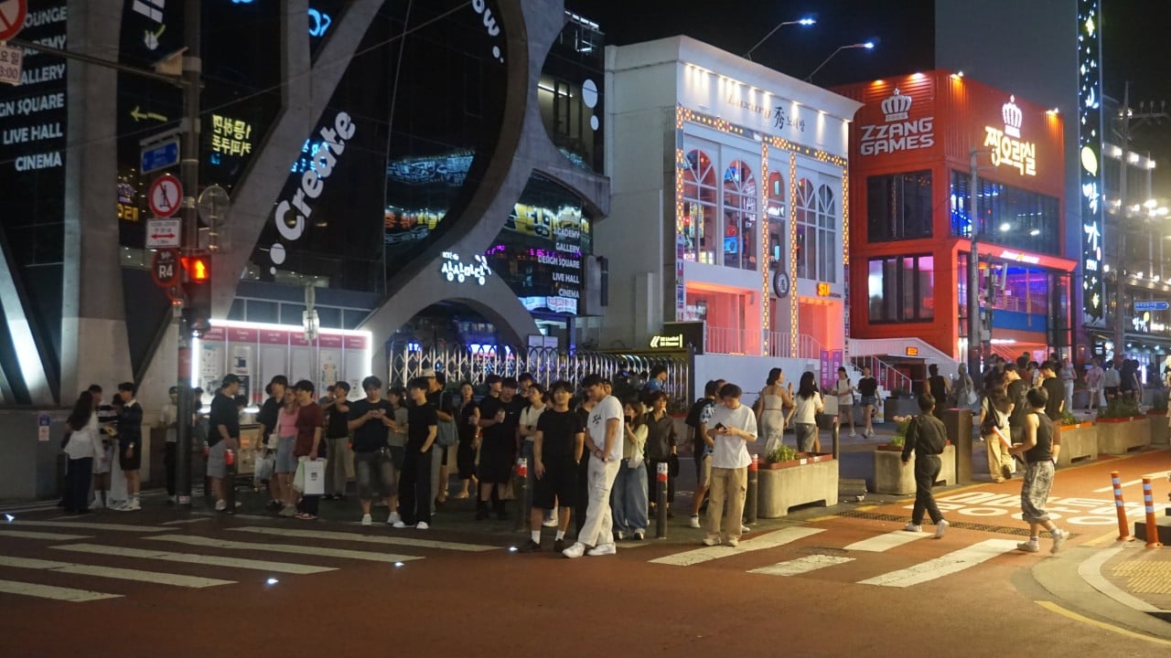 As more South Koreans shun drinking, Seoul nightlife reinvents to stay relevant
