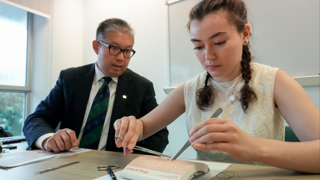 Playing musical instrument helps medical students perform surgical tasks better: study