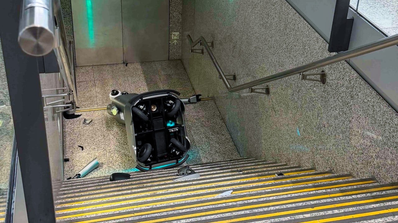 Patrolling robot damaged after falling down staircase at Hong Kong airport