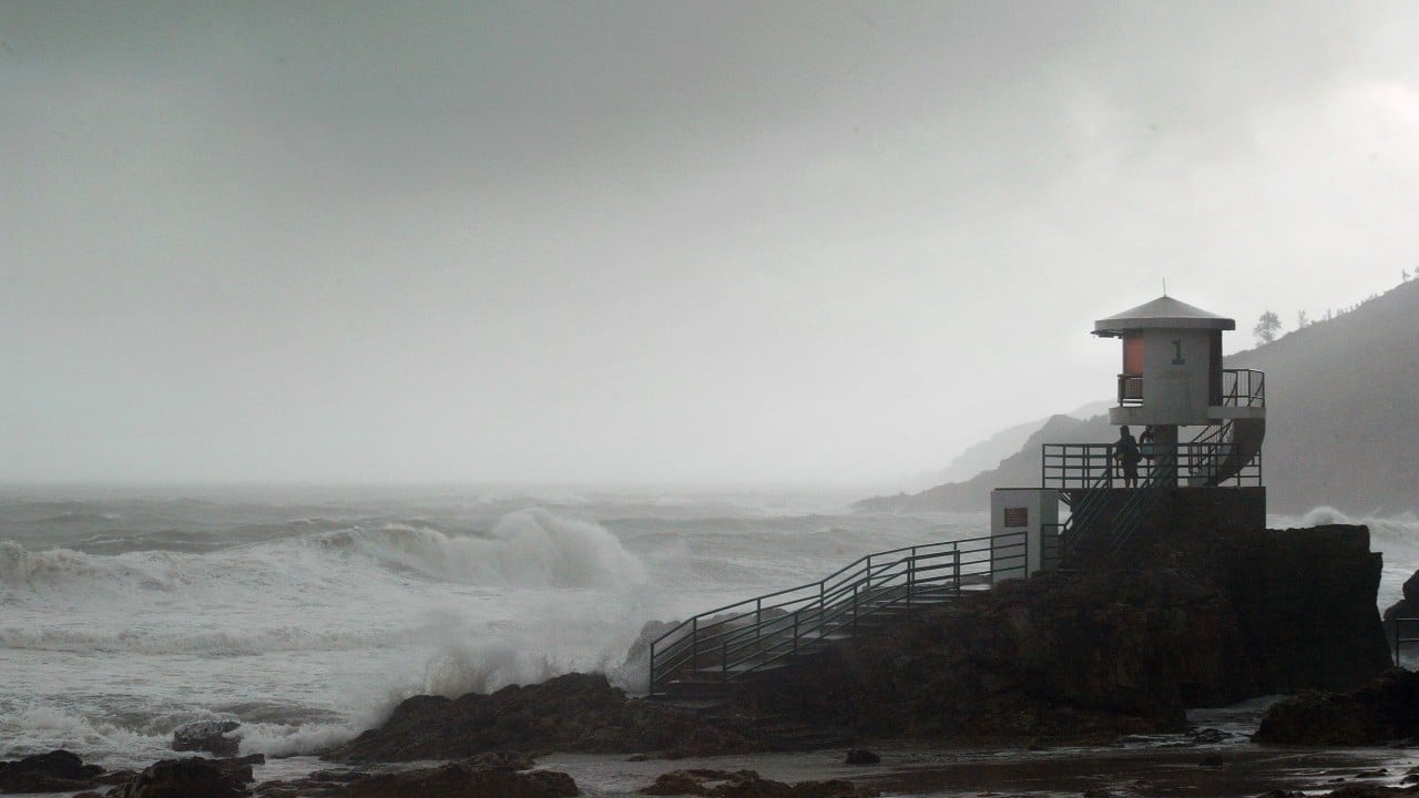 Public anger in Hong Kong over low signal during 2006 Typhoon Prapiroon – SCMP archive