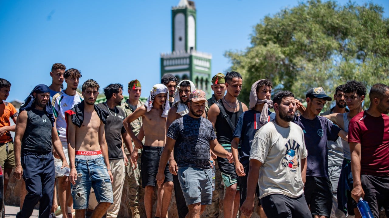 Spain denies ignoring intelligence service warning over Ceuta migration crisis