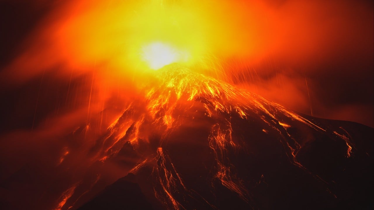 Guatemala on volcano alert after Fuego erupts