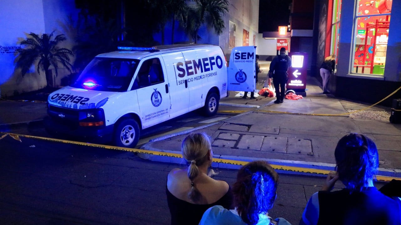 Silahlı saldırgan, Meksikalı TikTok fenomenini canlı yayında öldürdü