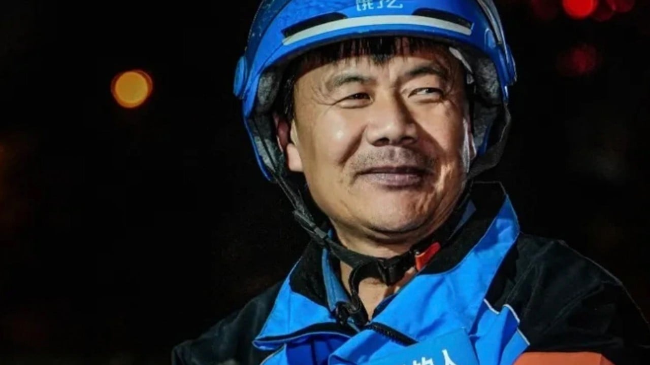 China ‘delivery rider poet’ known for writing verses on scrap paper wins elite literature prize