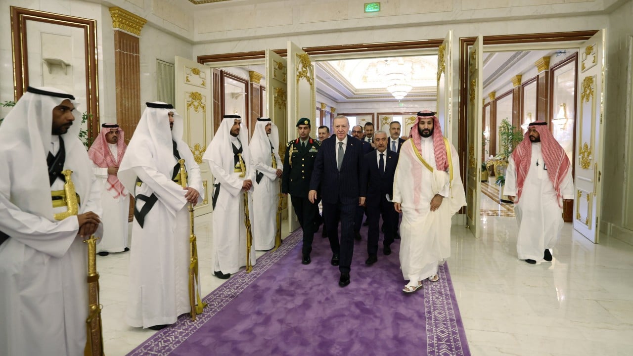 Saudi Arabia, Turkey and Pakistan sign joint defence deal amid regional turmoil