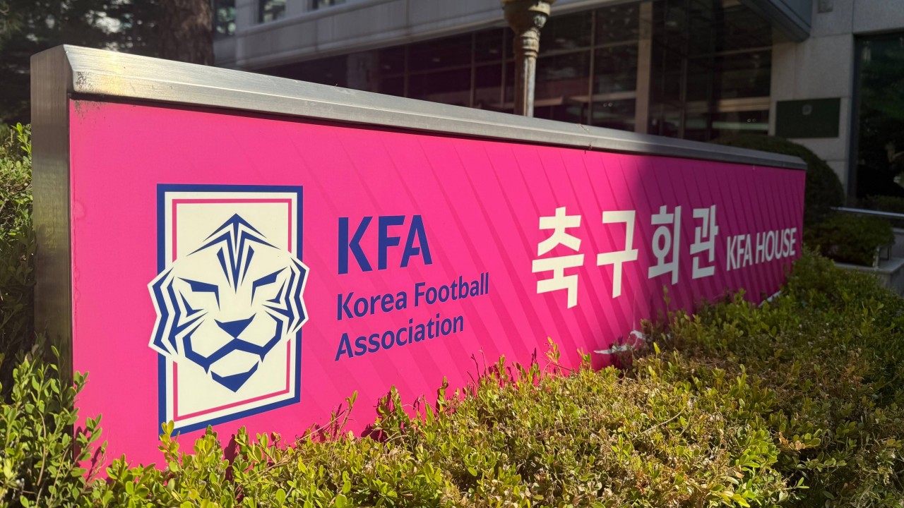 South Korean football body apologises after report on referee sex scandal