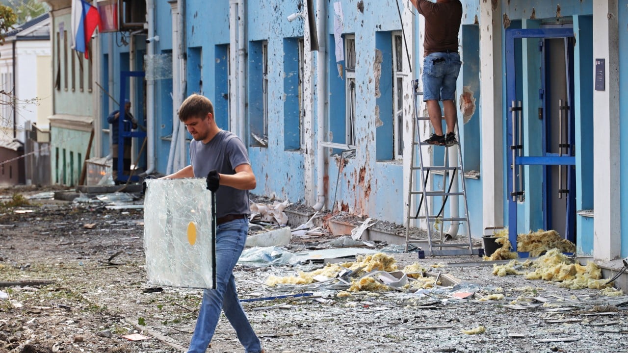 Russia and Ukraine exchange overnight strikes that leave 7 dead, many injured