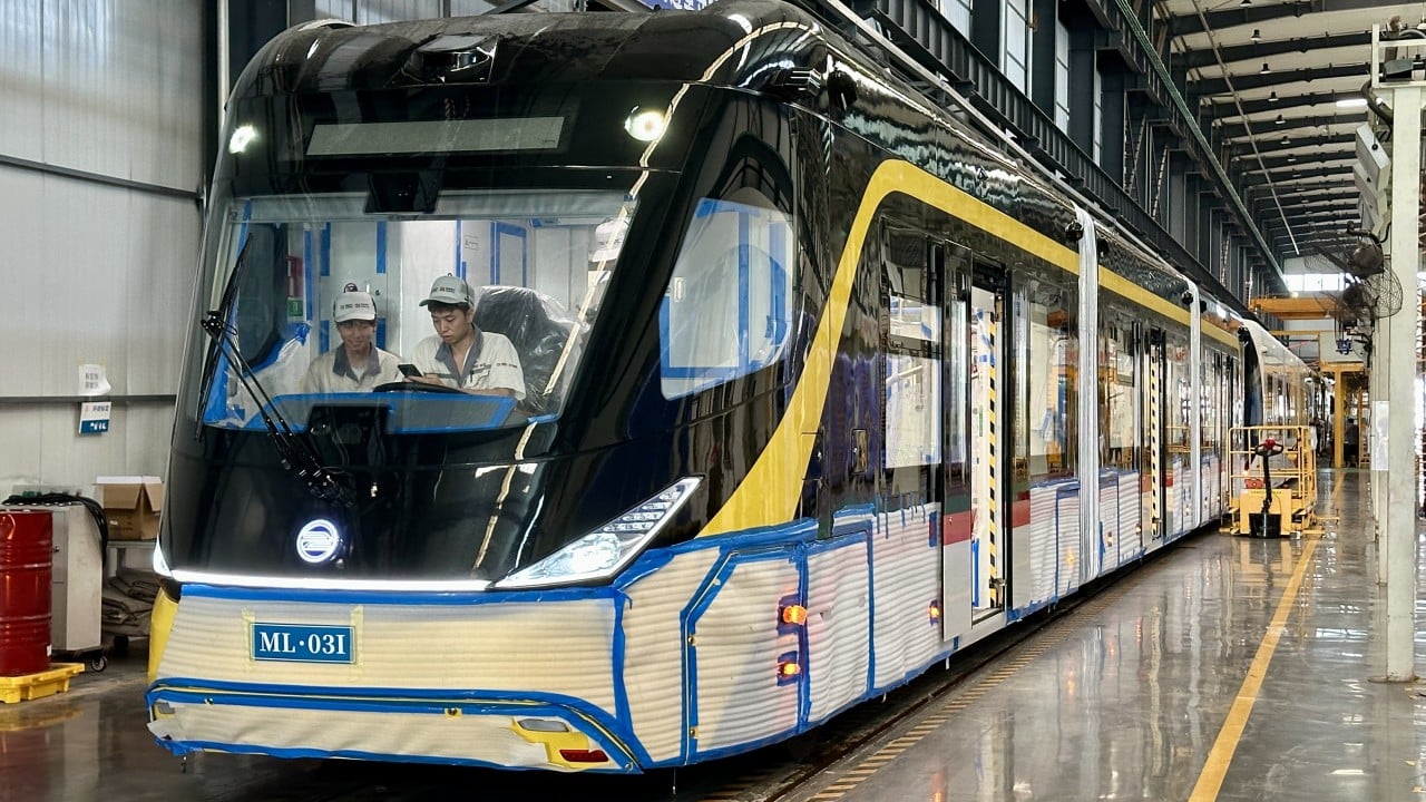 Transit giant CRRC sets down marker in Hong Kong as sales pitch to overseas cities