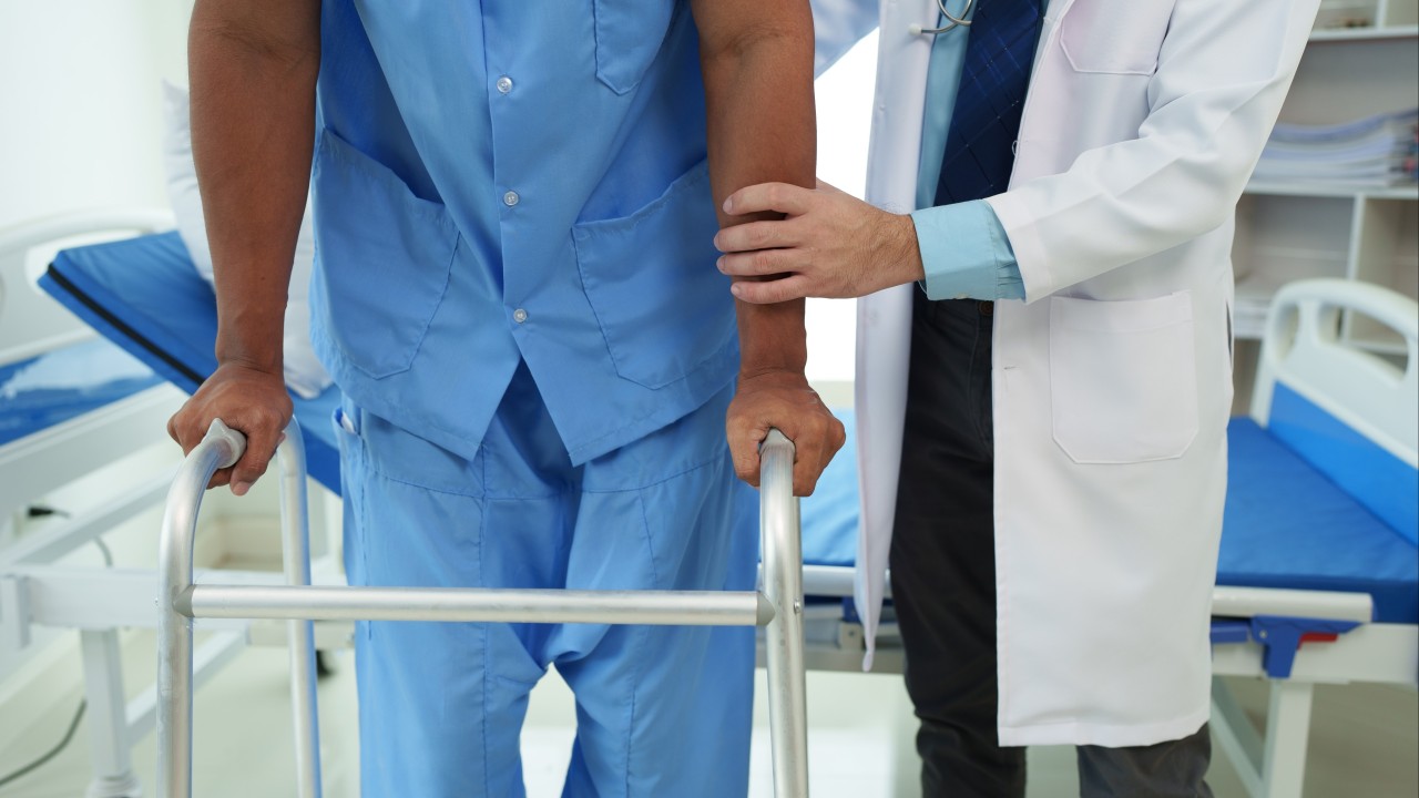Chinese doctors get double-thigh amputee to walk again in world first