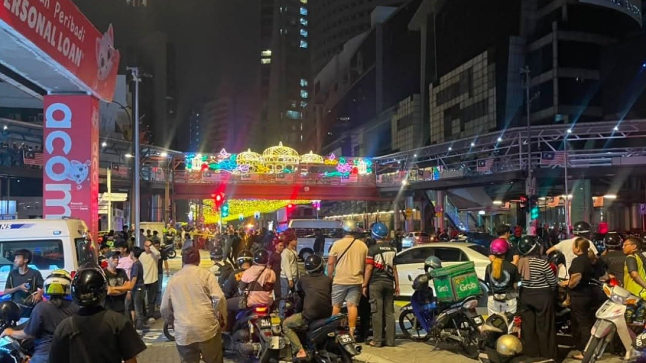 Father and 2 daughters killed in Malaysian immigration truck crash