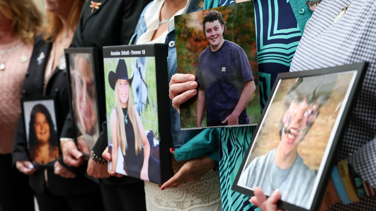 Meta accused of targeting children to boost Facebook and Instagram use, as US trial begins