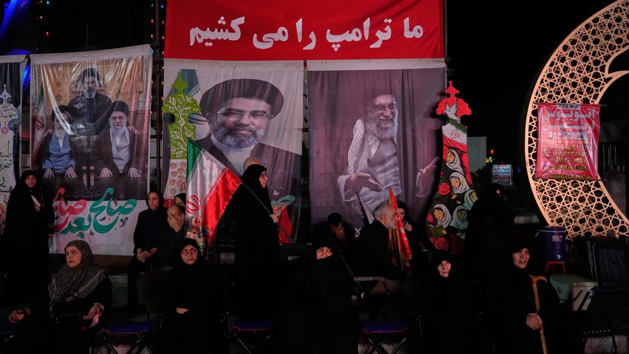 Trump Announces New Economic Sanctions Campaign Targeting Nations Supporting Iran