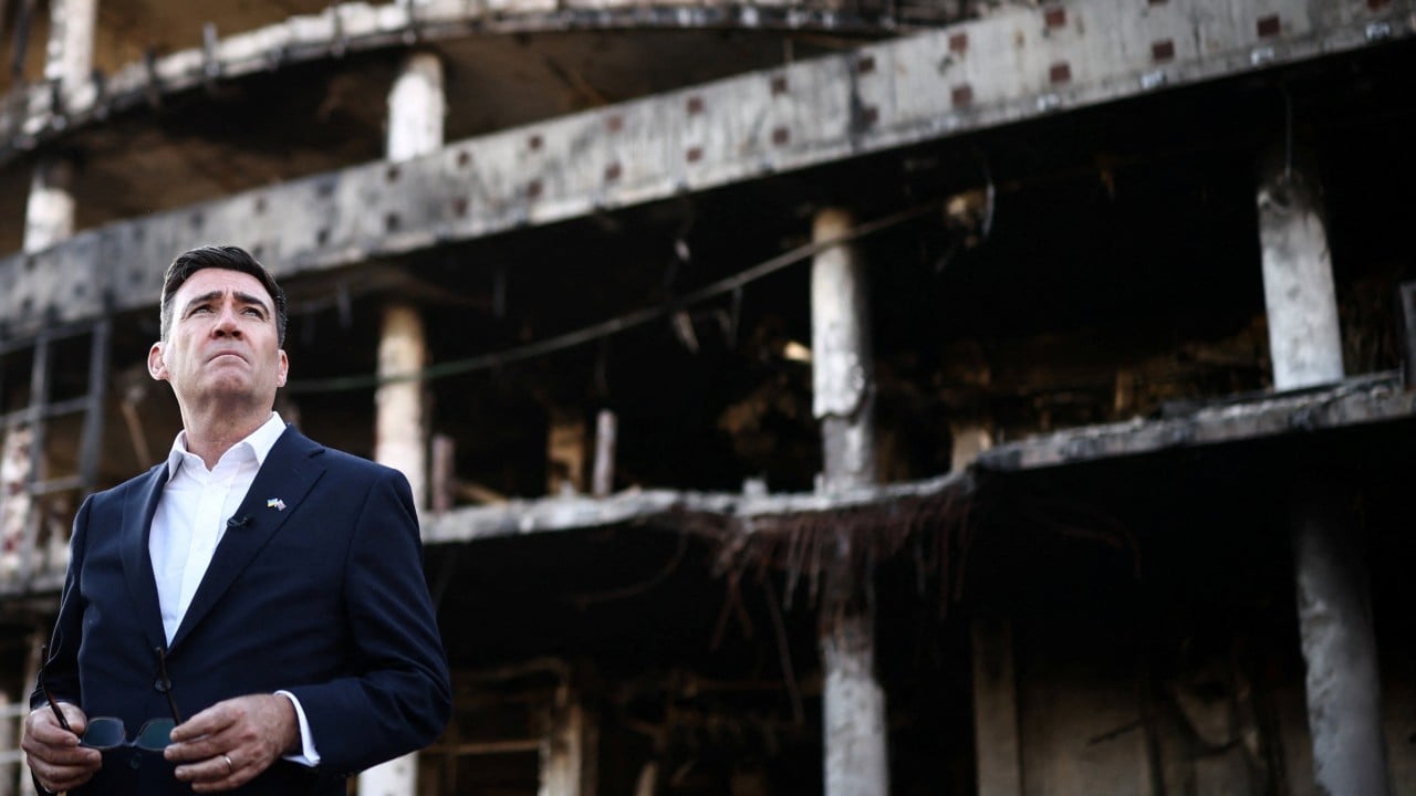 UKs Burnham plans US trip to lobby Trump on Ukraine Patriot missiles UK Prime Minister Andy Burnham said he and other European leaders plan to travel to the US next month to lobby President Donald Trump to let Ukraine access some of its Patriot air defence missile stocks ahead of the winter.
Im looking forward to going to New York in September, Burnham said in an interview with Bloomberg in Kyiv on Monday evening, referring to the coming UN General Assembly meeting in New York. It would be his first trip to the US since becoming prime minister.
Ive not fully...