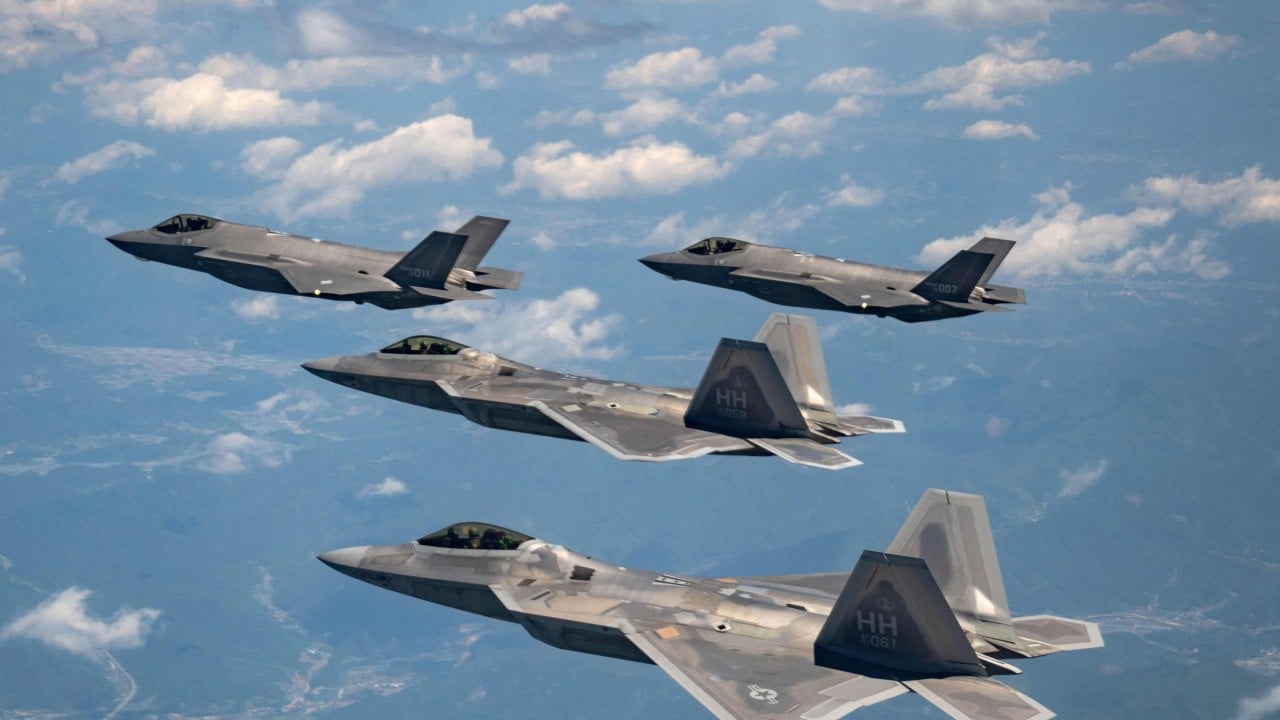 South Korea scrambles jets after Russian military planes enter air defence zone