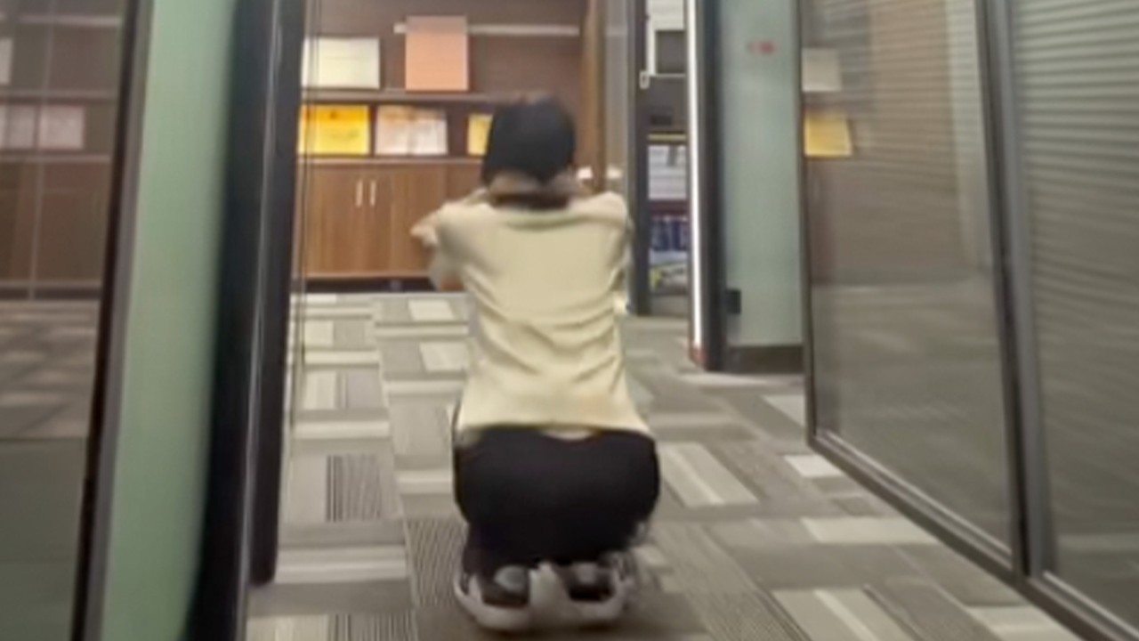Chinese worker develops severe muscle breakdown after manager punishes her with 200 squats
