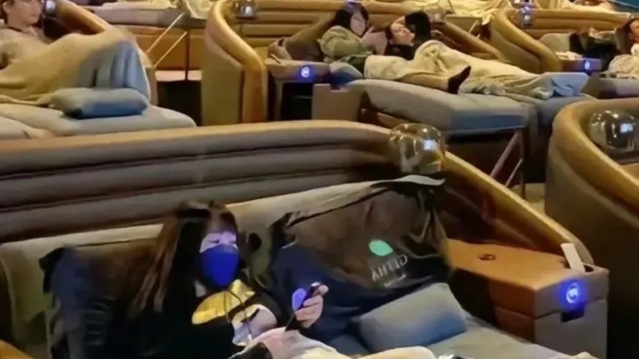 Chinese cinema offers noon nap service with flat seats to boost lunchtime business
