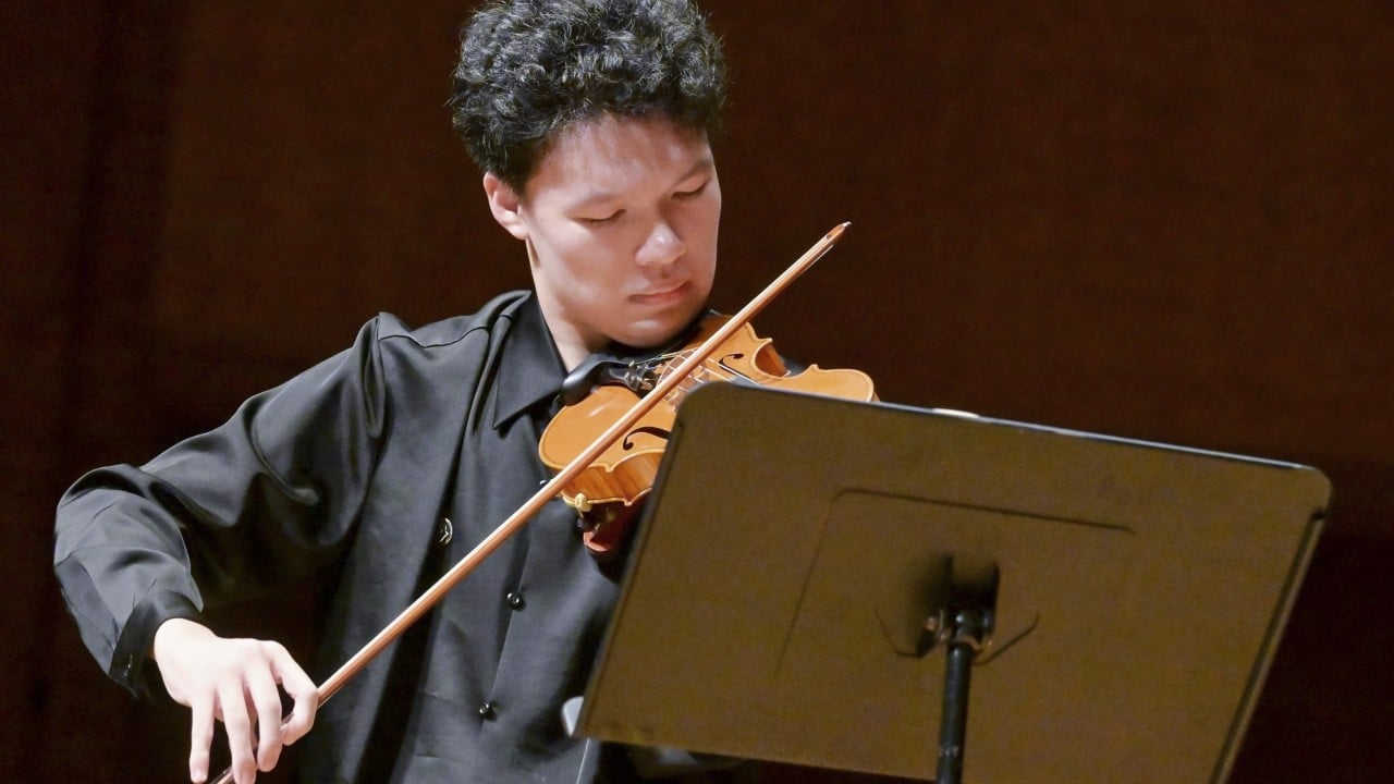 Chinese violin virtuoso Zhang Aozhe, 18, makes magical Hong Kong debut