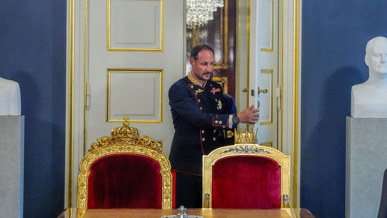 King Haakon VIII takes throne as Norway mourns death of King Harald
