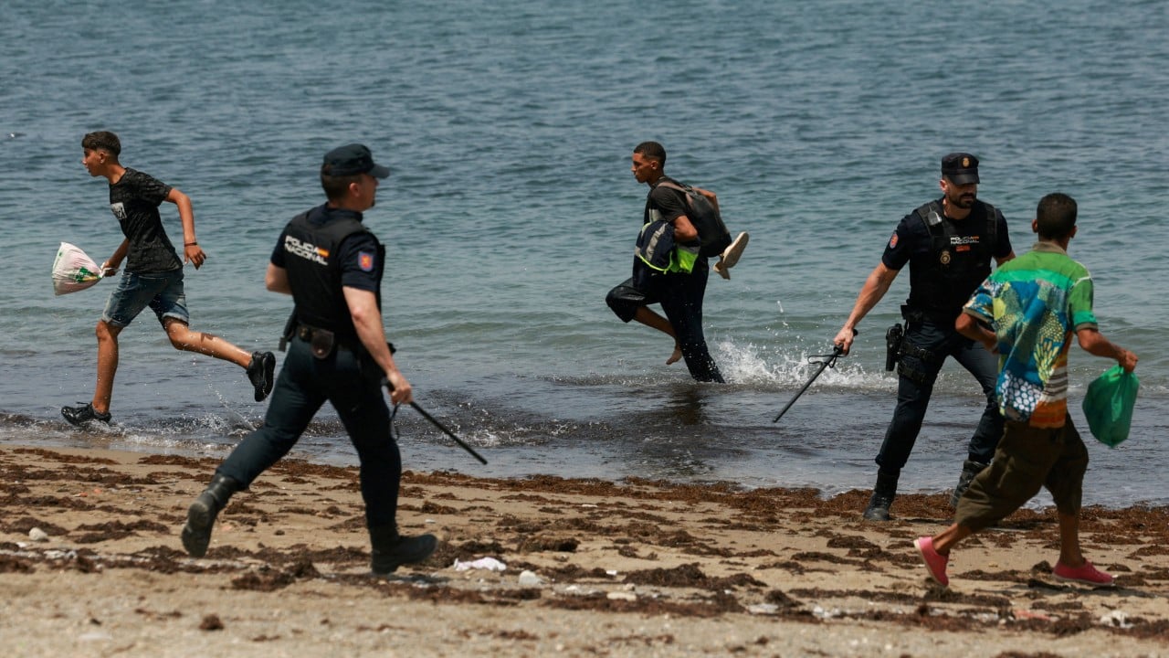Spain PM blames Russia, Israel for Ceuta migrant crisis’ disinformation