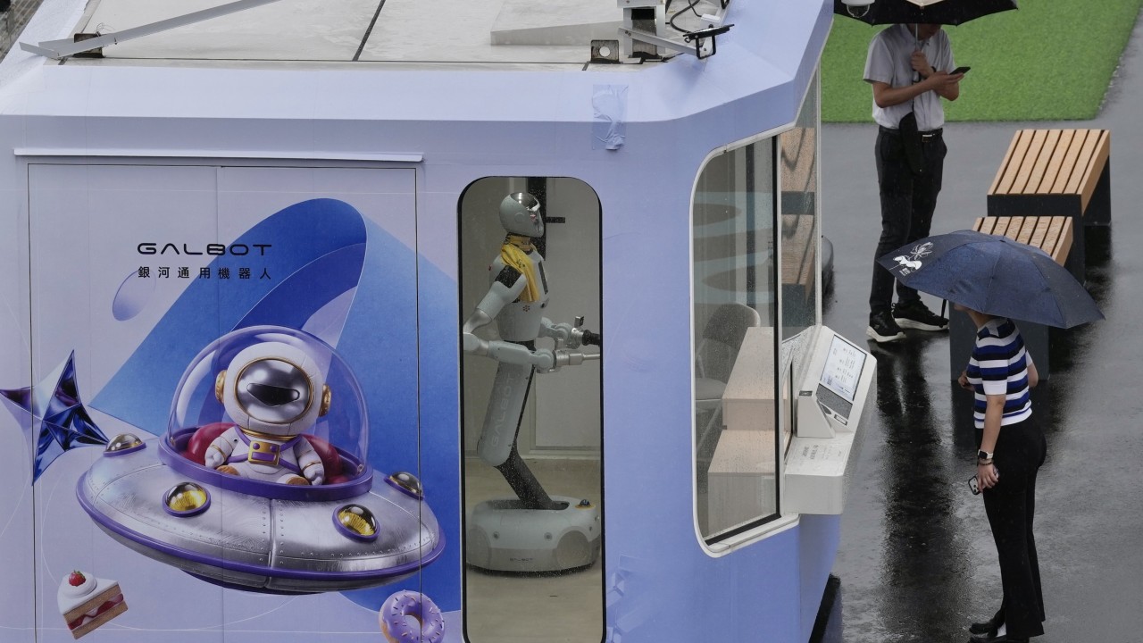 Rain, internet outages hit first day of Hong Kong’s robot convenience stores