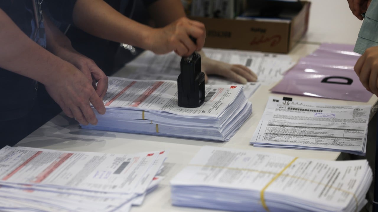 Ex-official among 33,019 who failed to complete eTAX filings amid unclear wording