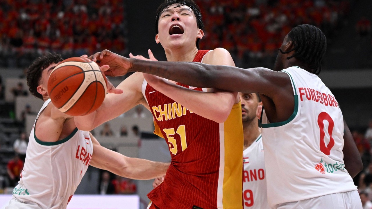 Teen spectator in VIP seat hauled out of arena after hurling ball at China players